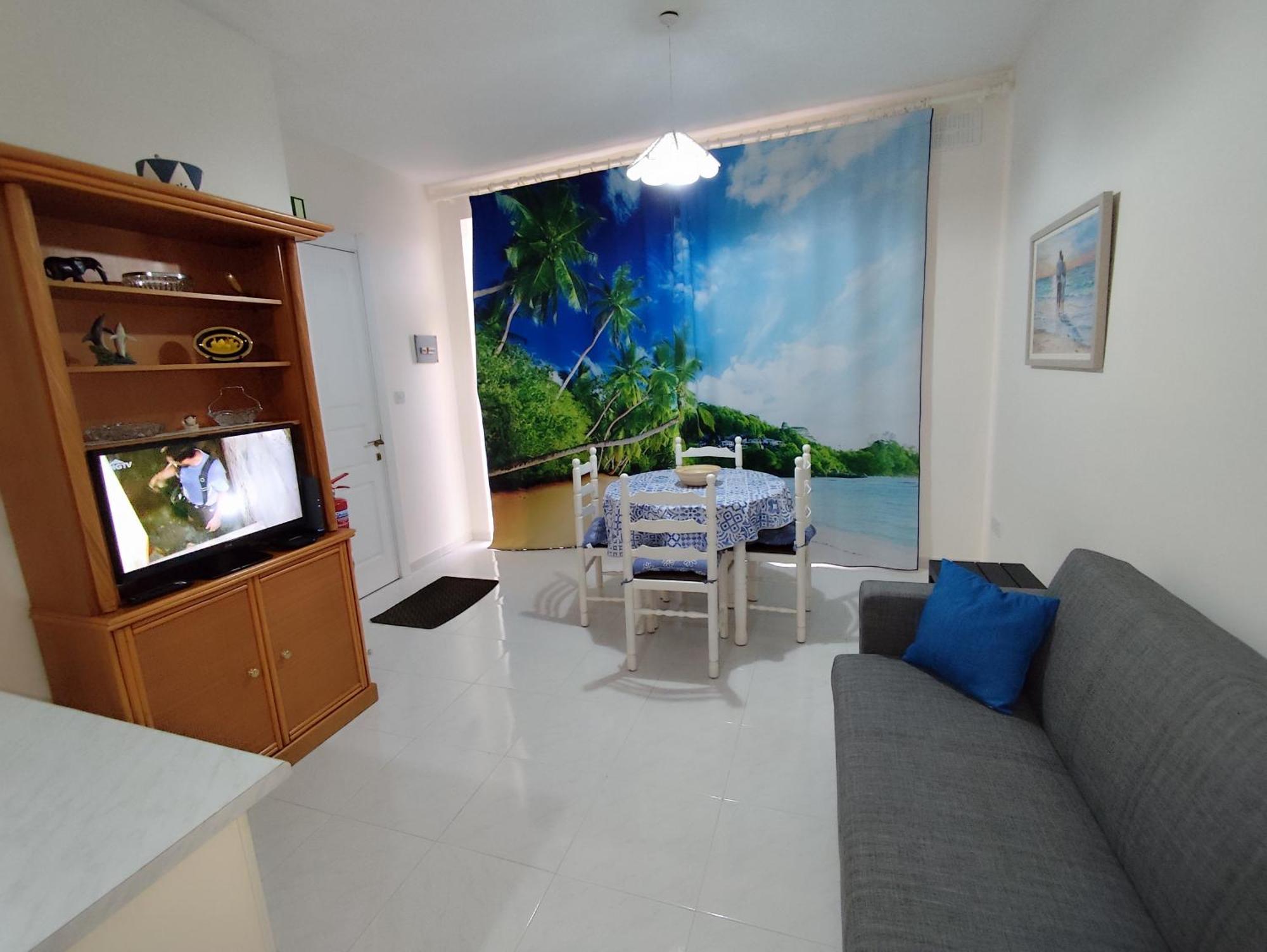 Sea Breeze Bliss - Self Check-In St. Paul's Bay Exterior foto